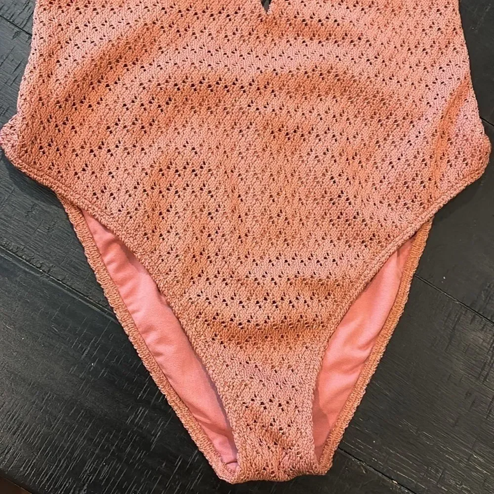 Hollister Lace up Crochet One Piece NWOT Large Beach Swim Vacation​​​​​​​​​​​​​